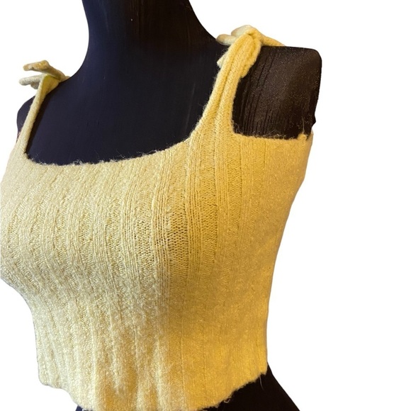 🤍 Hazel Moon Yellow Crop Top Tank XS - Picture 9 of 14